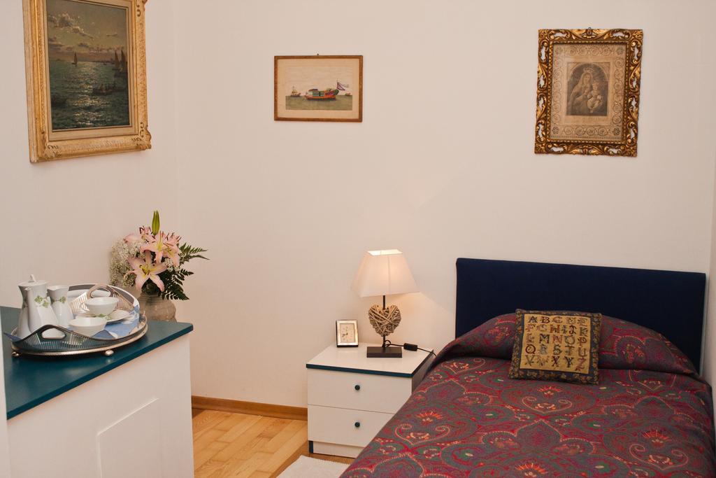B&B Better Trieste Rum bild