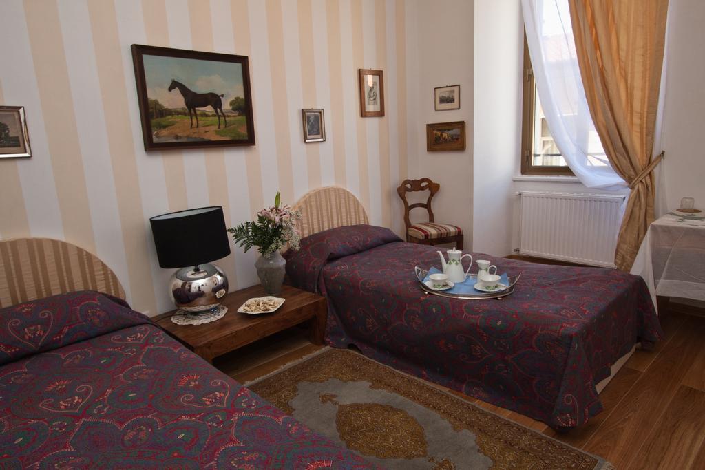 B&B Better Trieste Exteriör bild